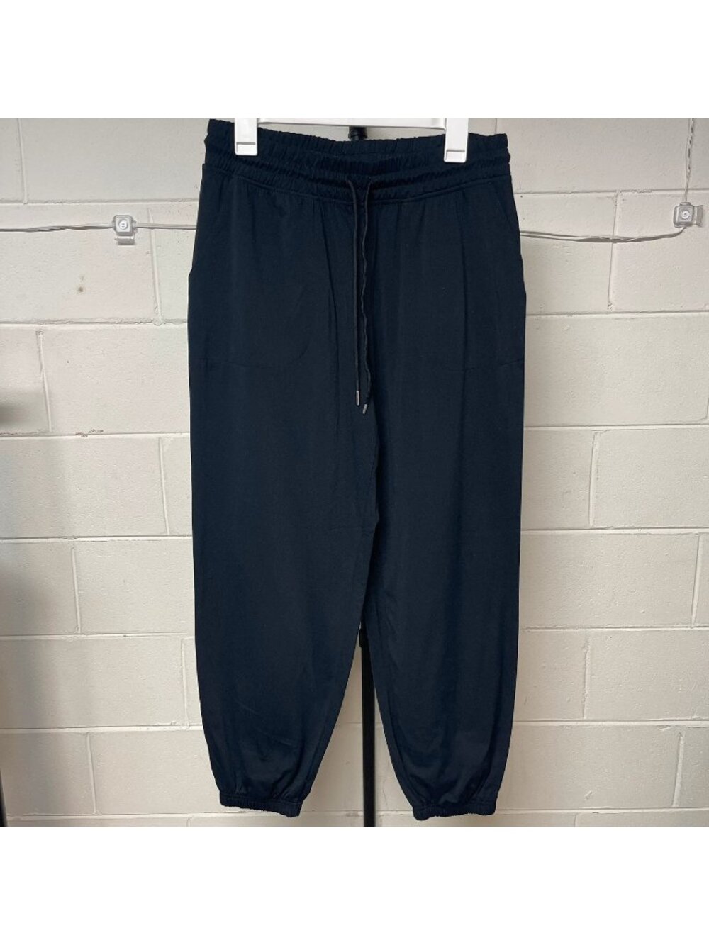 Women's Sage Collective Black Jogger Pants Large Stretch Pull On Athleisure